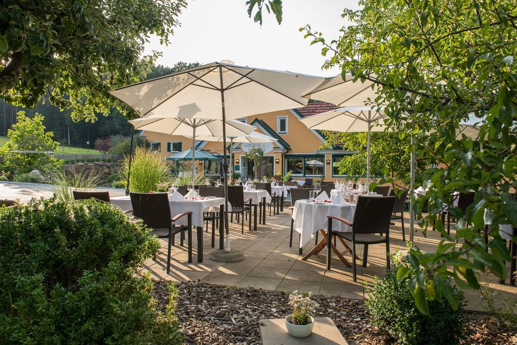 Hotel Restaurant Grune Au Пеллау Екстер'єр фото